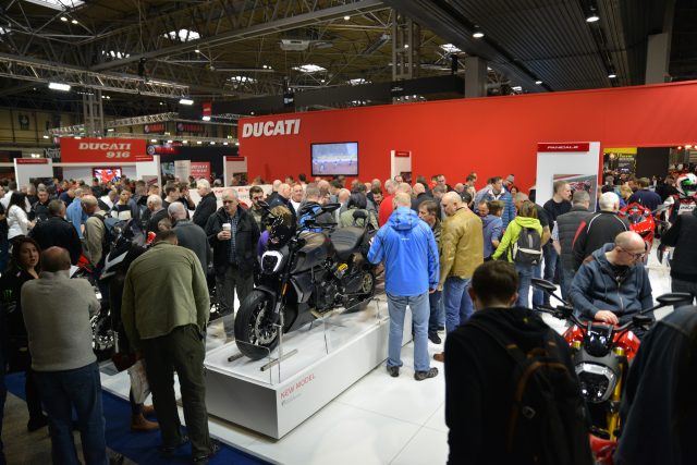 MCL19_Ducati_13