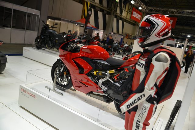 MCL19_Ducati_24