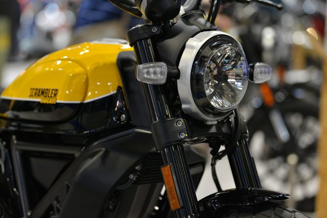 MCL19_Ducati_Scrambler_2