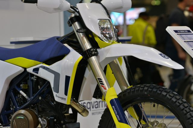 MCL19_Husqvarna_1