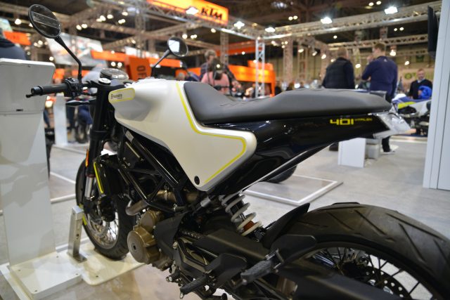 MCL19_Husqvarna_7