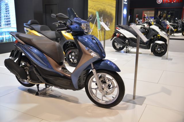 MCL19_Piaggio_14