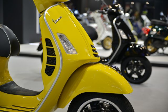 MCL19_Vespa_14