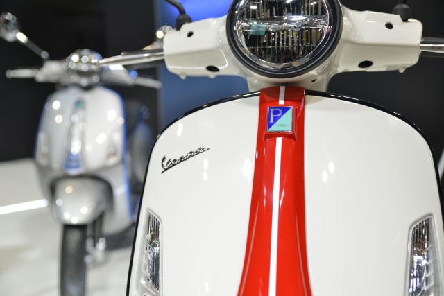 MCL19_Vespa_23