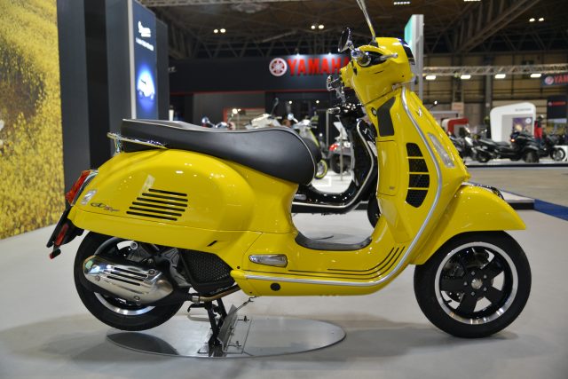 MCL19_Vespa_5