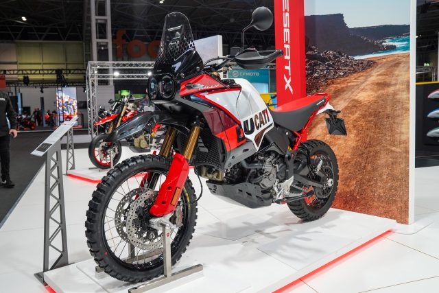 Ducati_Desert_X_Rally_8