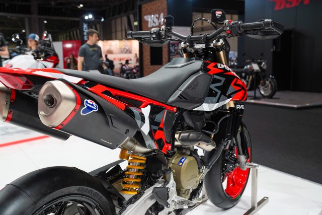 Ducati_Hypermotard_4