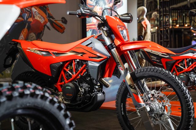 KTM_690_Enduro_R_1